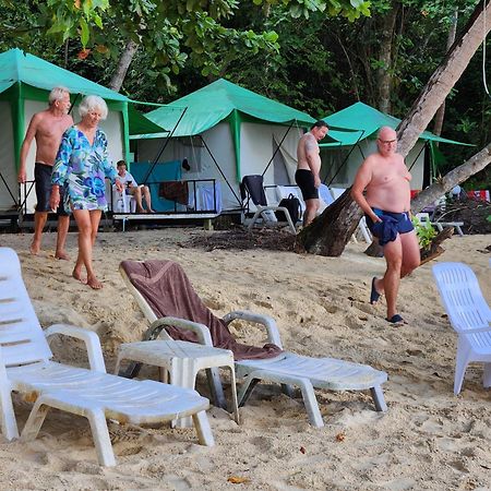 Koh Ngai Camping Restaurant @ Bar מראה חיצוני תמונה